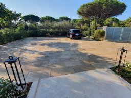 Corsica Jaune Paving
